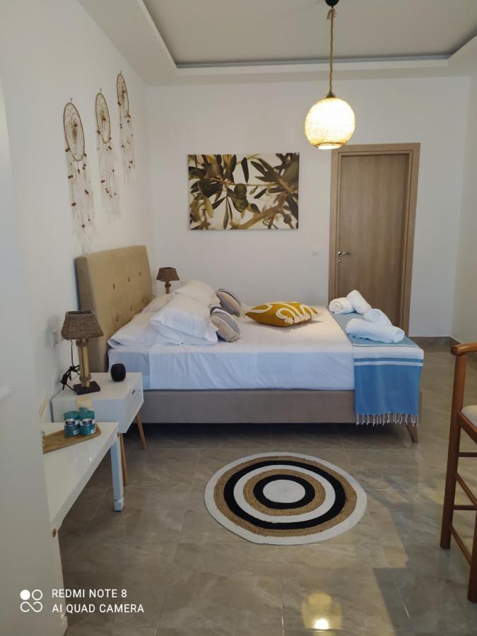 Golden Mile Studio-Apartment Ypsos Extérieur photo