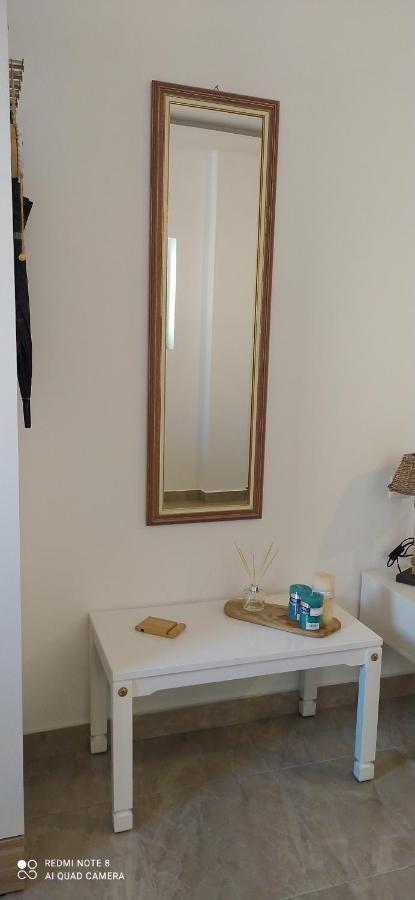 Golden Mile Studio-Apartment Ypsos Extérieur photo