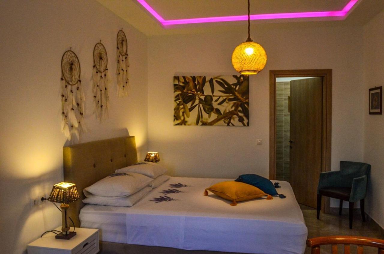 Golden Mile Studio-Apartment Ypsos Extérieur photo