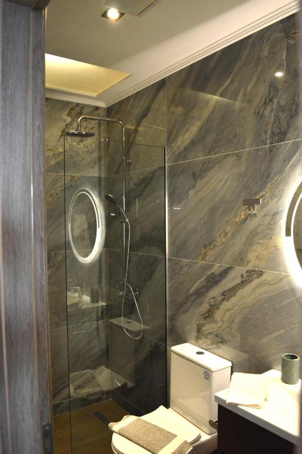 Golden Mile Studio-Apartment Ypsos Extérieur photo